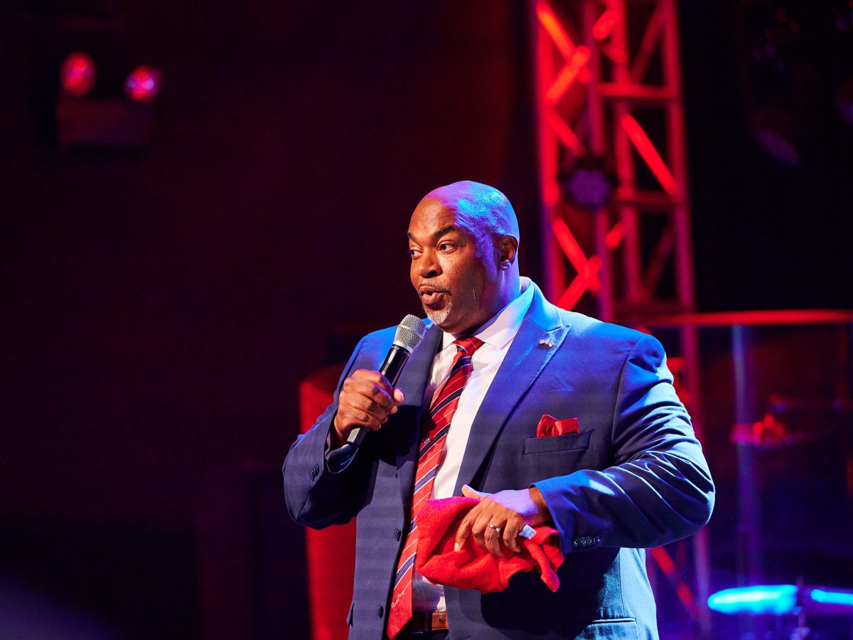 Mark Robinson speaks to crowd