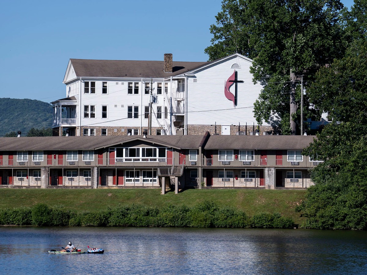 United Methodist Church Ends Ban on Gay Clergy