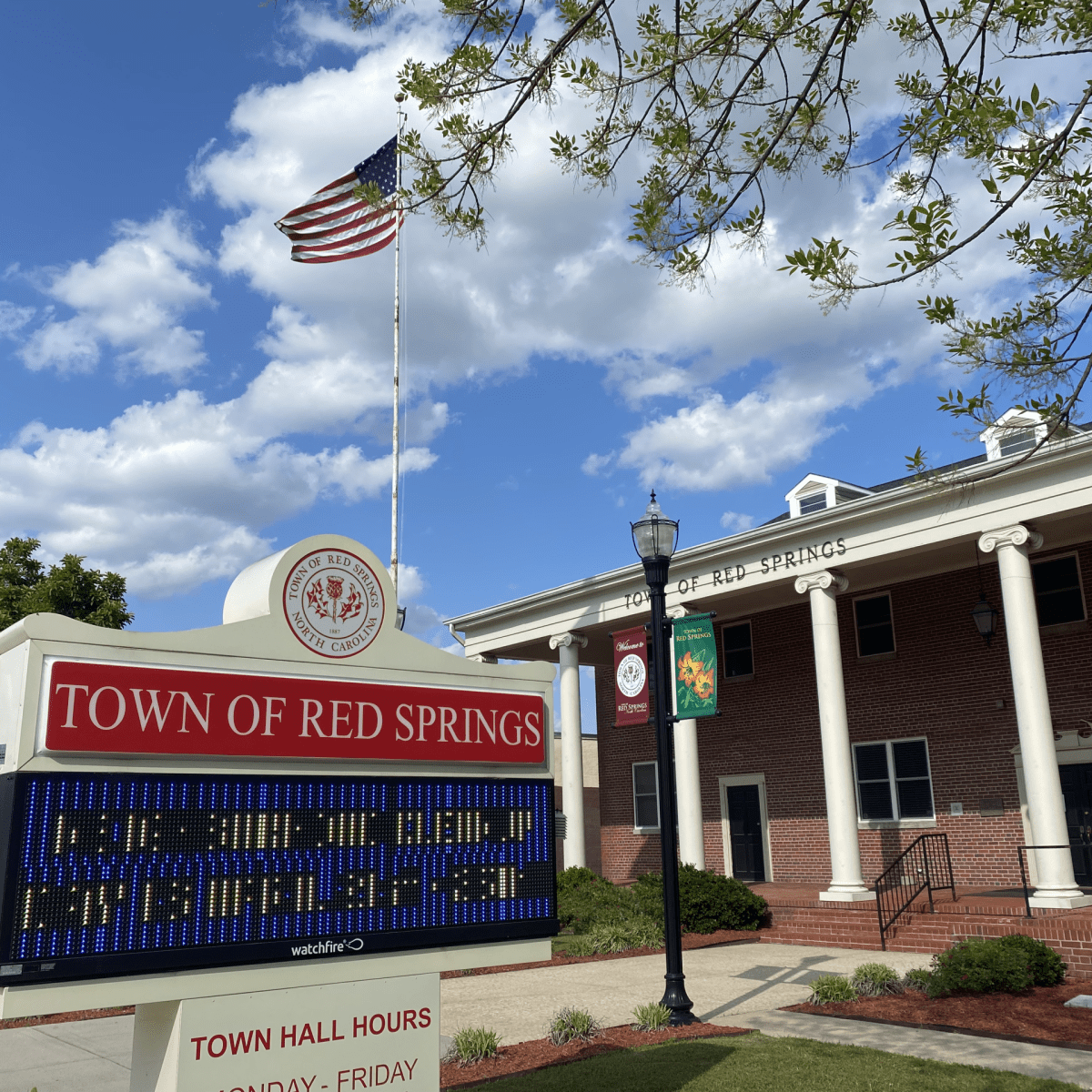 In Red Springs, a Flaming Robo-Vacuum Raises Concerns About the Electric System