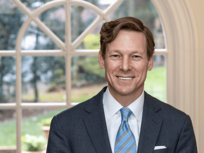 Lee Roberts Named Interim Chancellor at UNC-Chapel Hill